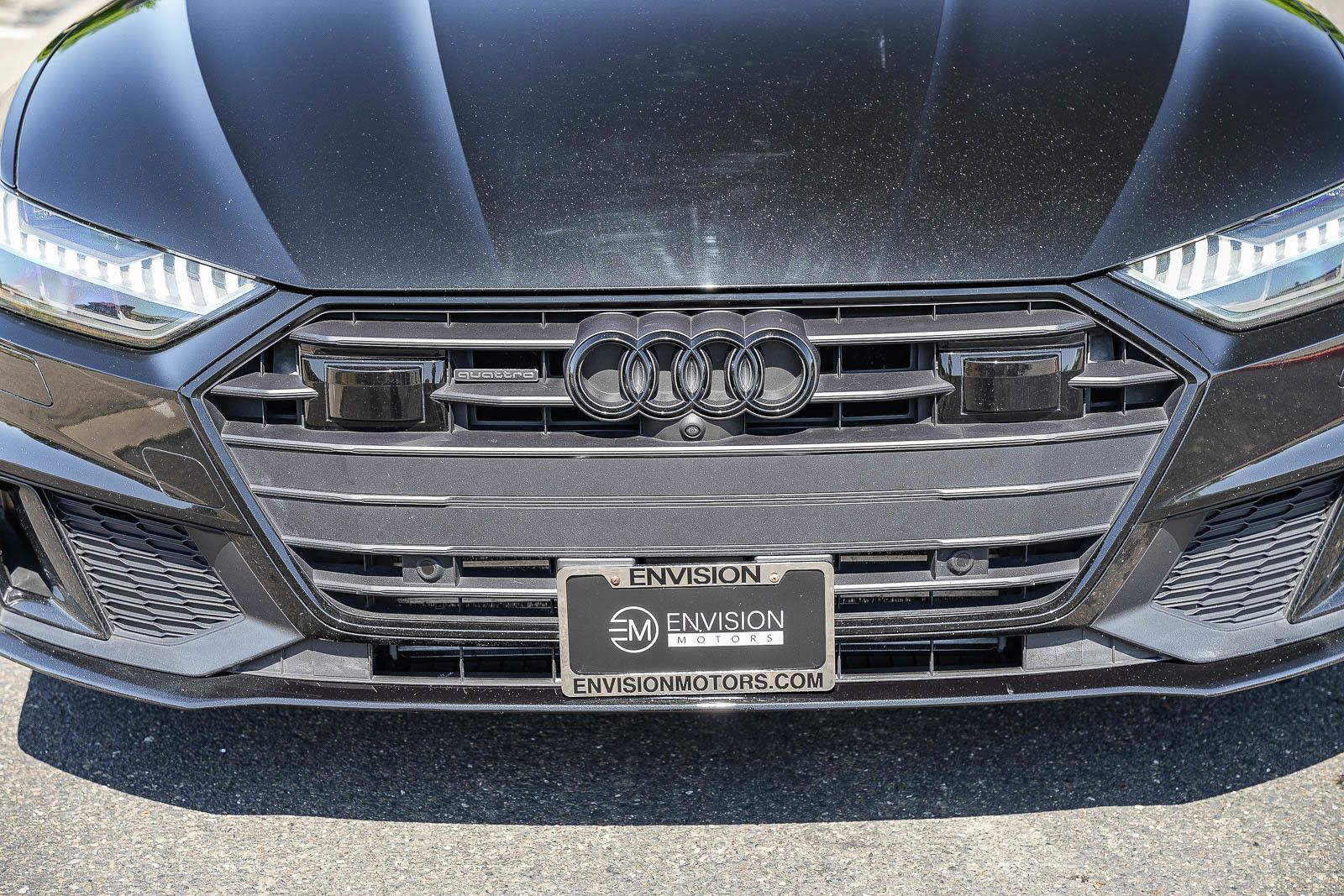 View vehicle photo 7