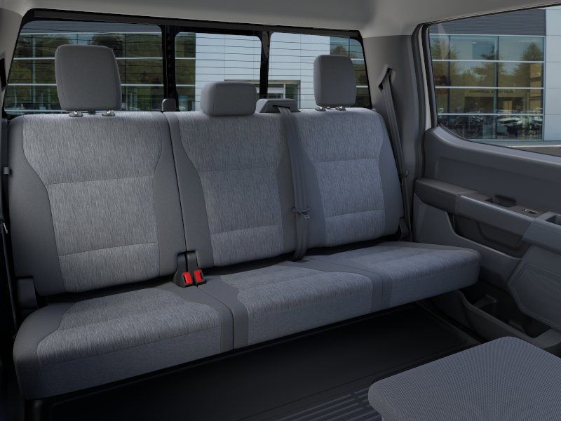 New 2026 Oxford White Ford XL image 11