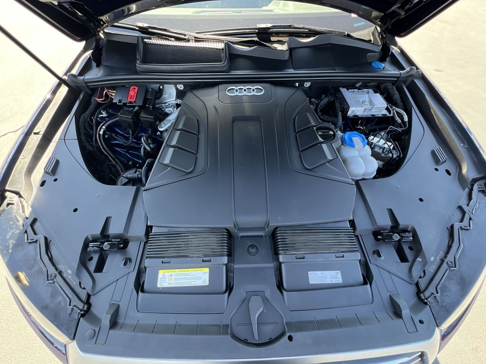 used 2019 Audi Q7 car, priced at $18,076