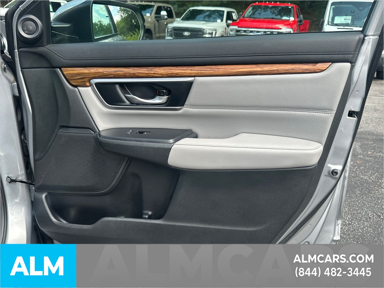 Used 2018 Blue Honda EX-L image 16