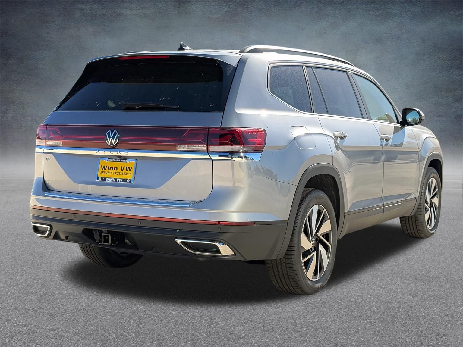 2026 Volkswagen Atlas SE w/Tech - Photo 7
