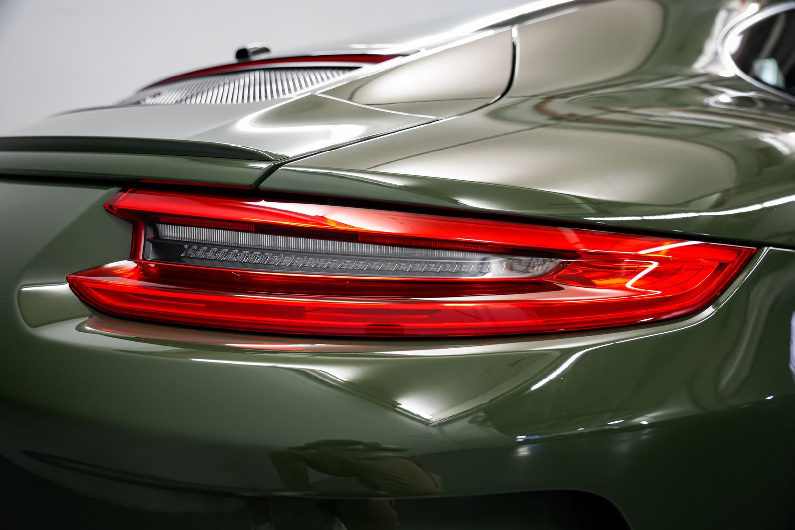 2019 Porsche 911 GT3 — photo 38