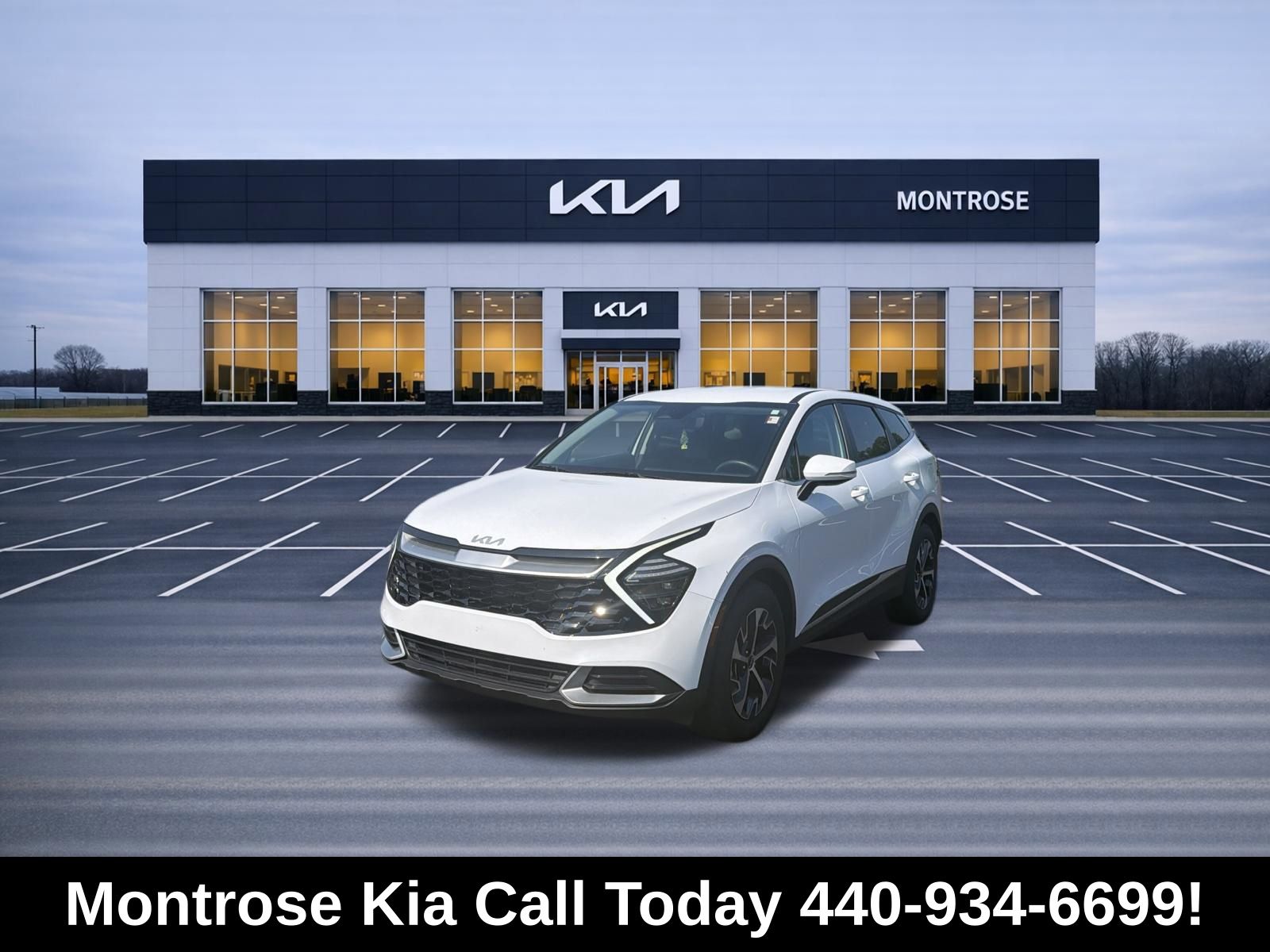 White Pearl 2025 Kia Sportage SUV / Crossover Front-Wheel Drive 8-Speed Automatic