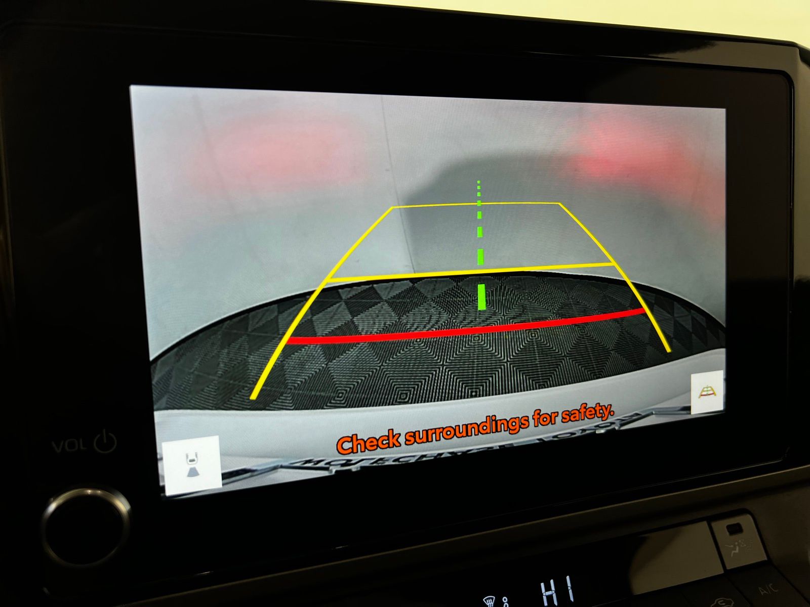 Thumbnail: 2025 Toyota Camry - 18