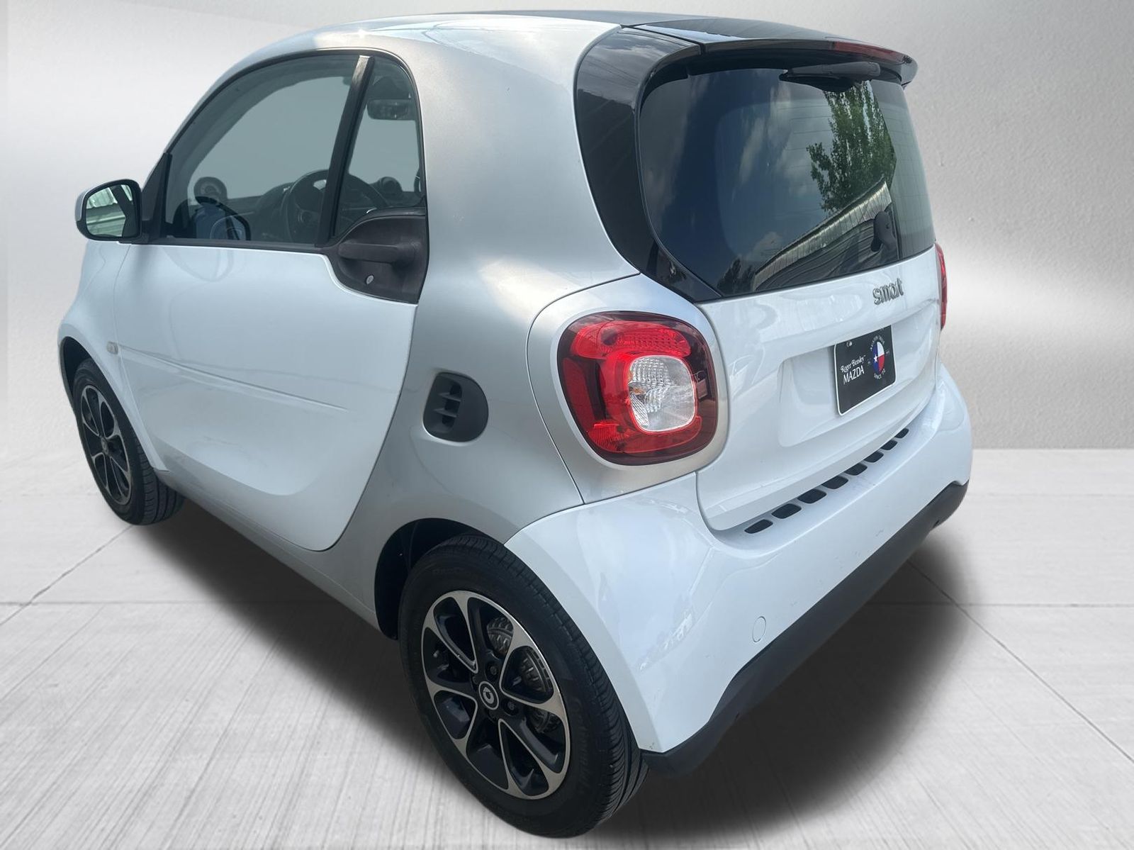 Used Car 2016 Smart Fortwo  Prime For Sale Under $10,000 In Austin, Texas