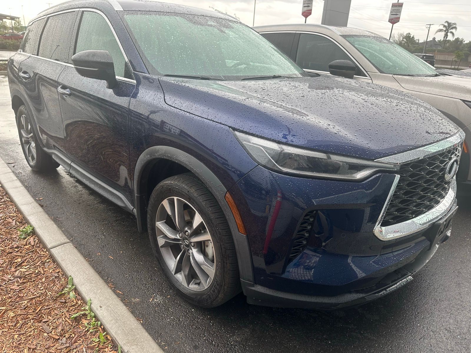 Grand Blue 2023 INFINITI QX60 Luxe FWD SUV / Crossover Front-Wheel Drive 9-Speed Automatic