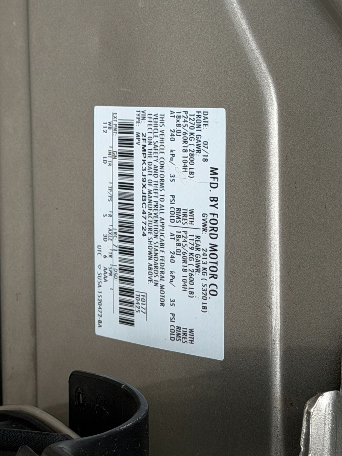 Certified Used 2018 White Gold Metallic Ford SEL image 32