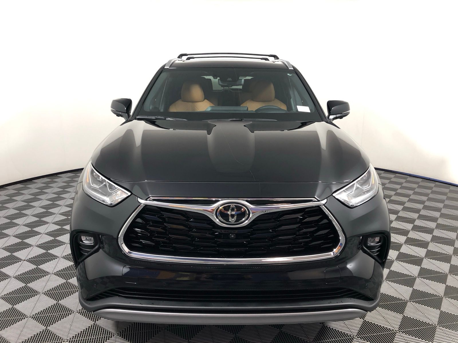 Thumbnail: 2025 Toyota Highlander - 2