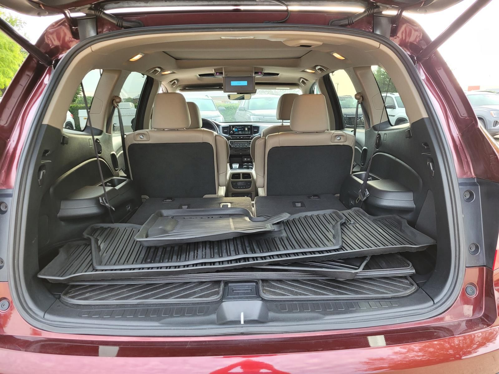used 2022 Honda Pilot car, priced at $27,380