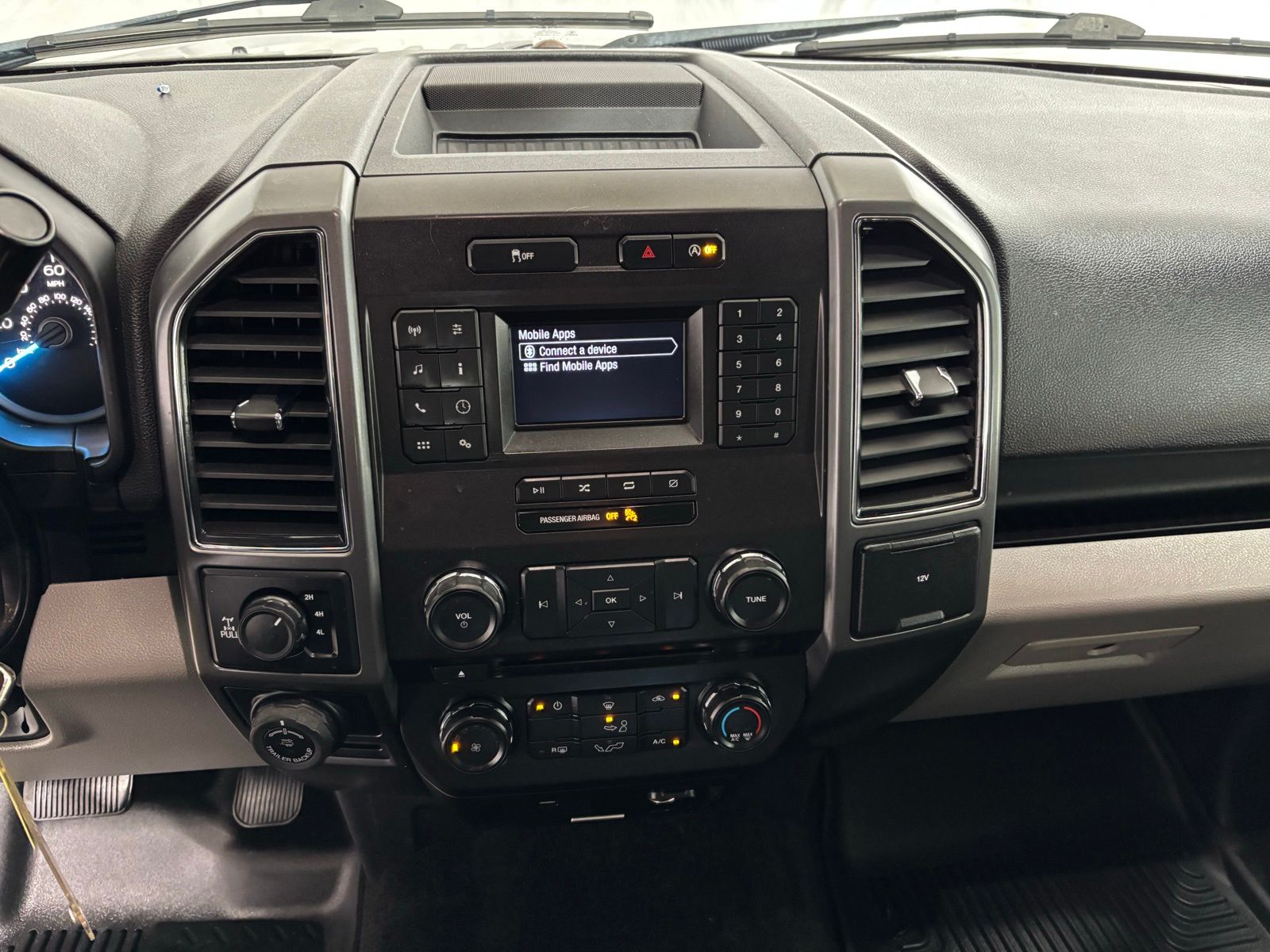 Used Car 2018 Ford F-150  Xlt For Sale Under $25,000 In Austin, Texas