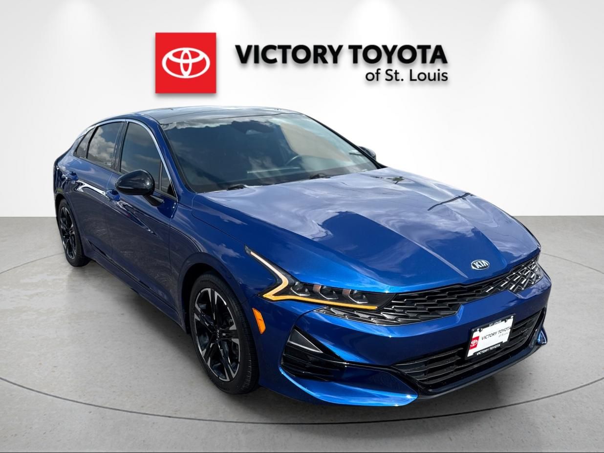 Sapphire Blue 2021 Kia K5 Sedan Front-Wheel Drive 8-Speed Automatic