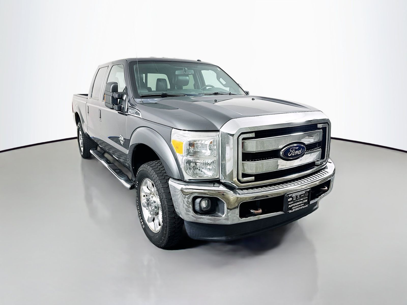 2015 Ford F-250 Super Duty Lariat Crew Cab 4WD