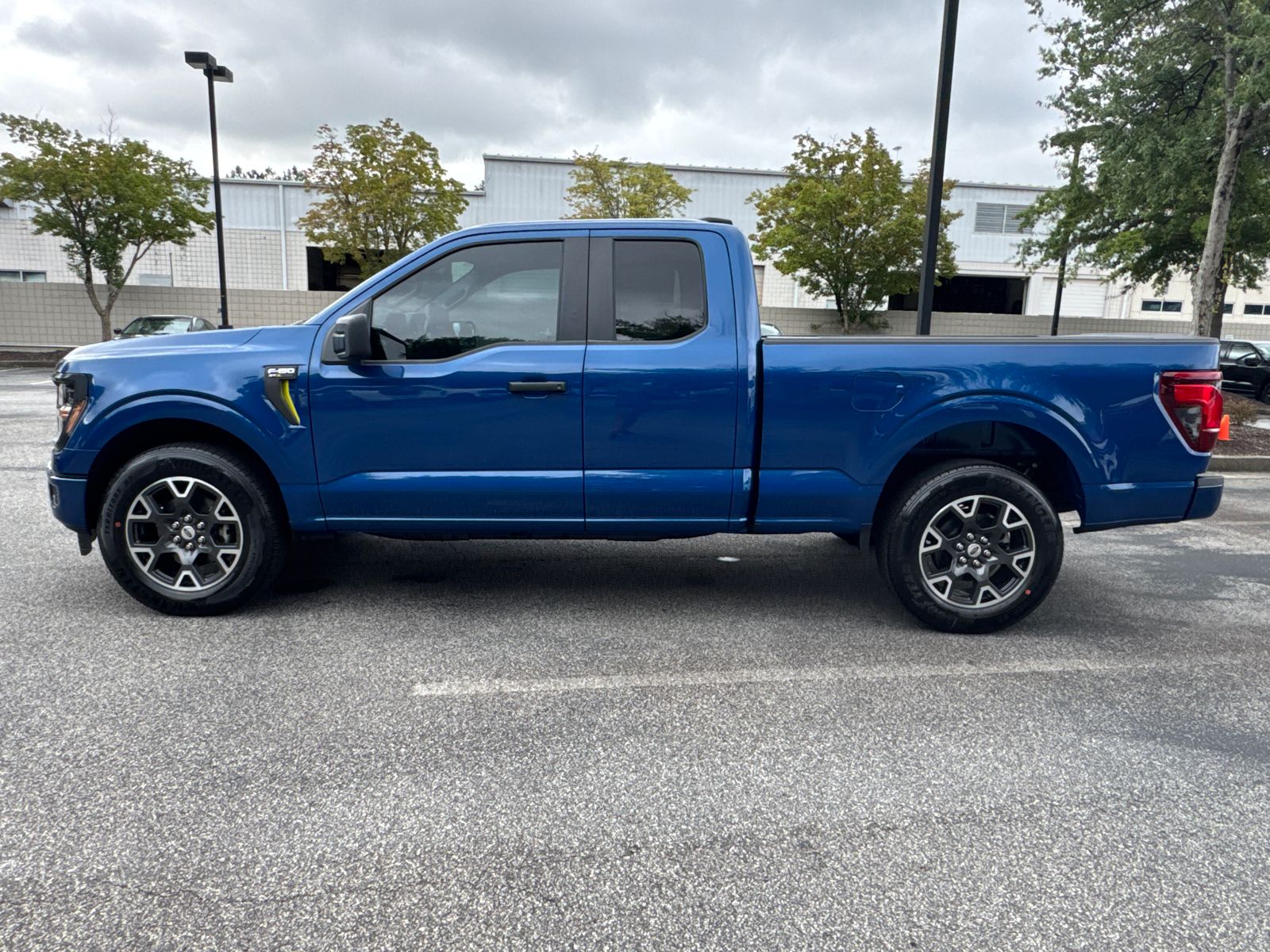 2025 Ford F-150 STX photo 8