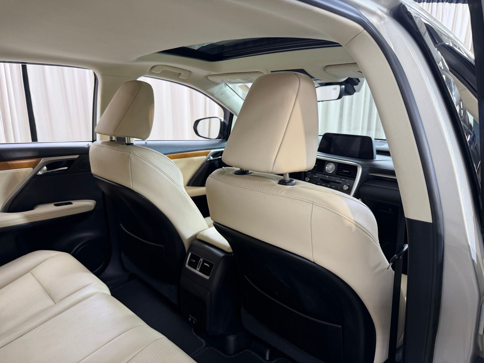 Used 2021 Beige Lexus 350 image 38