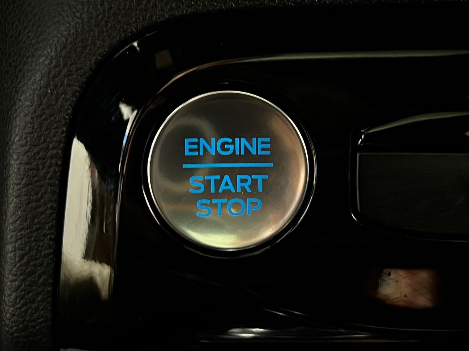 Thumbnail: 2025 Ford Escape - 21