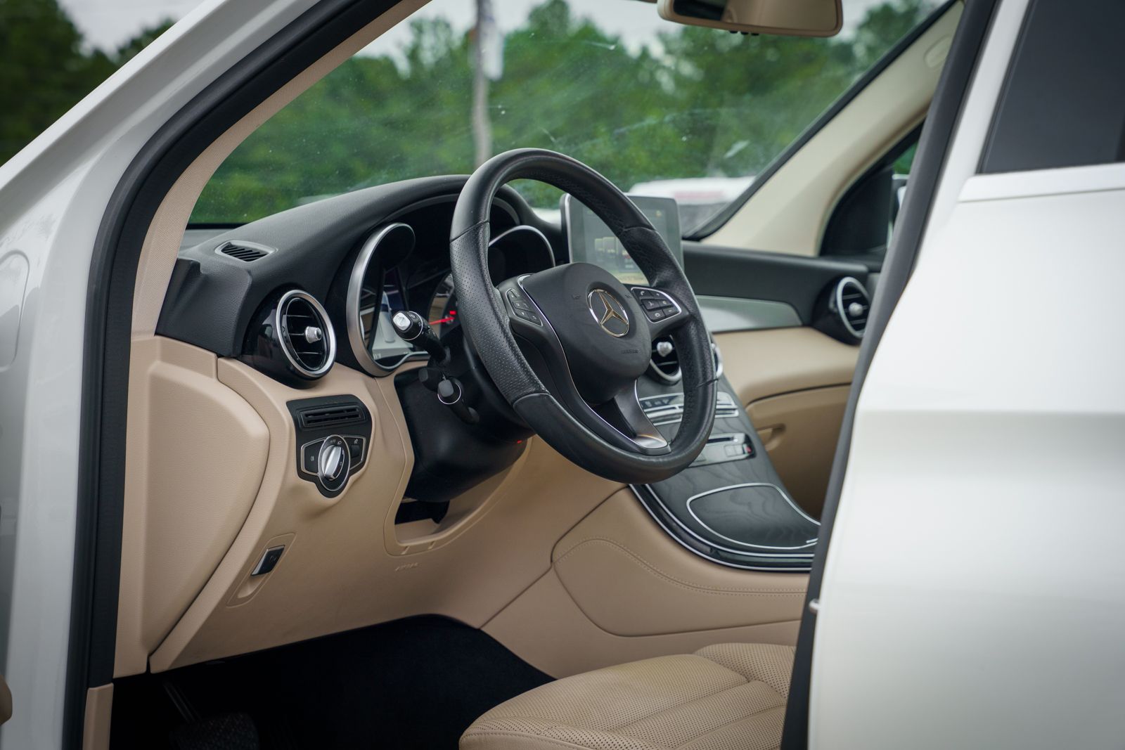 Used 2019 Mercedes-benz GLC SUV