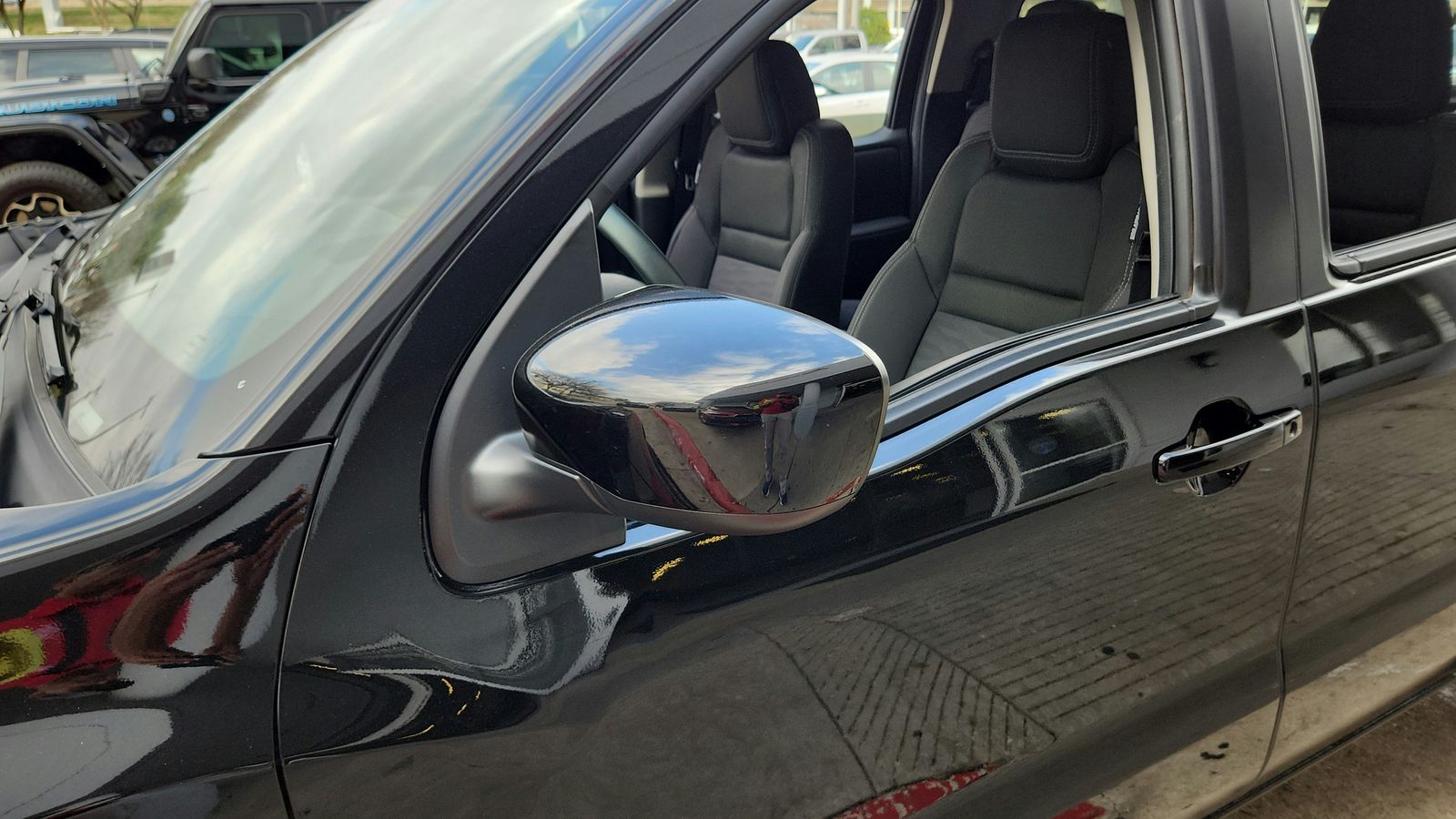 2024 Nissan Frontier