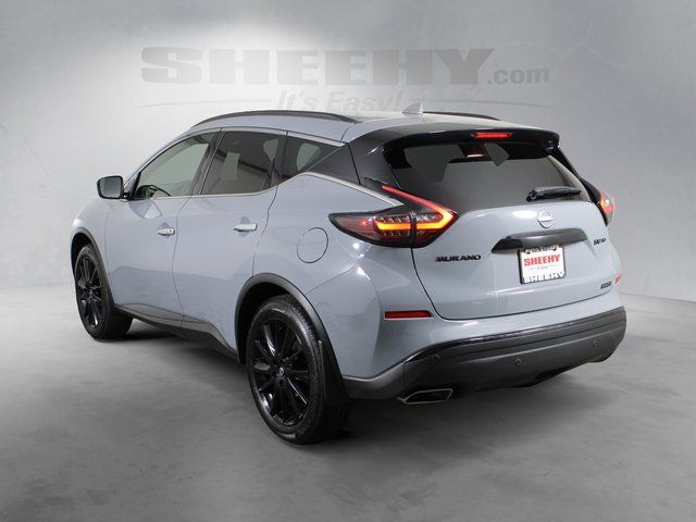 Used 2024 Gray Nissan SV image 3