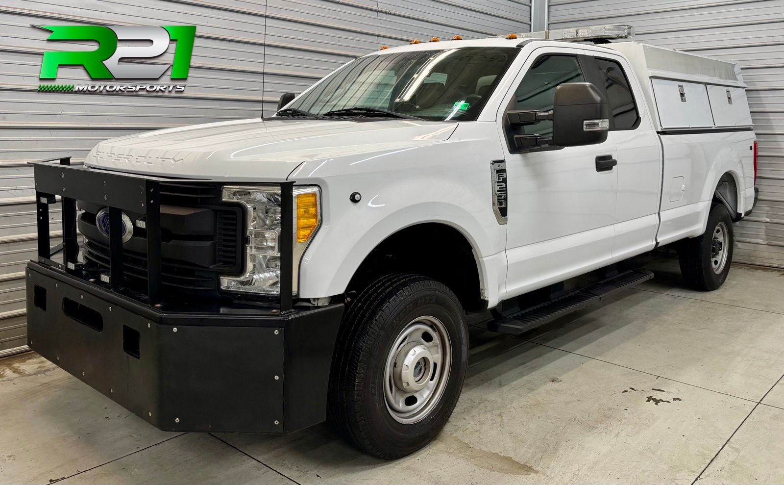 2017 Ford F-250 XL 4x4 SuperCab 8' Box's photo