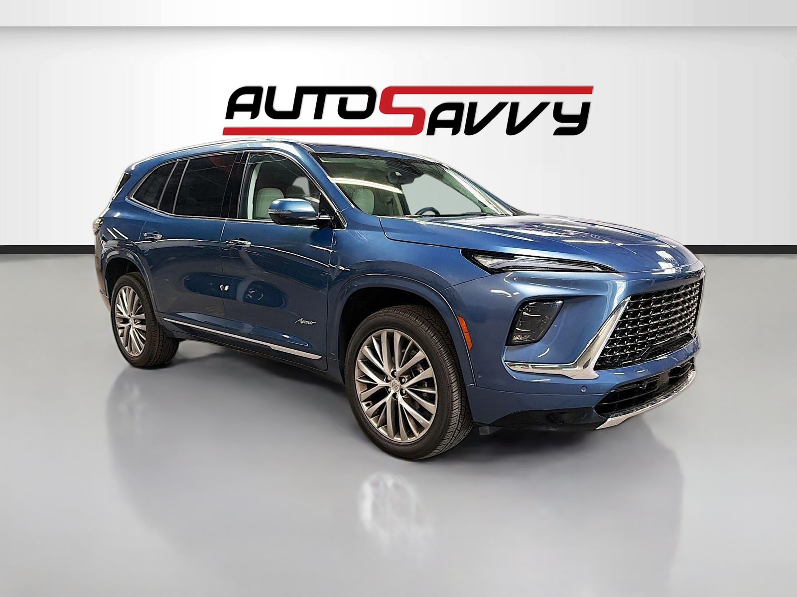 2026 Buick Enclave Avenir AWD's photo