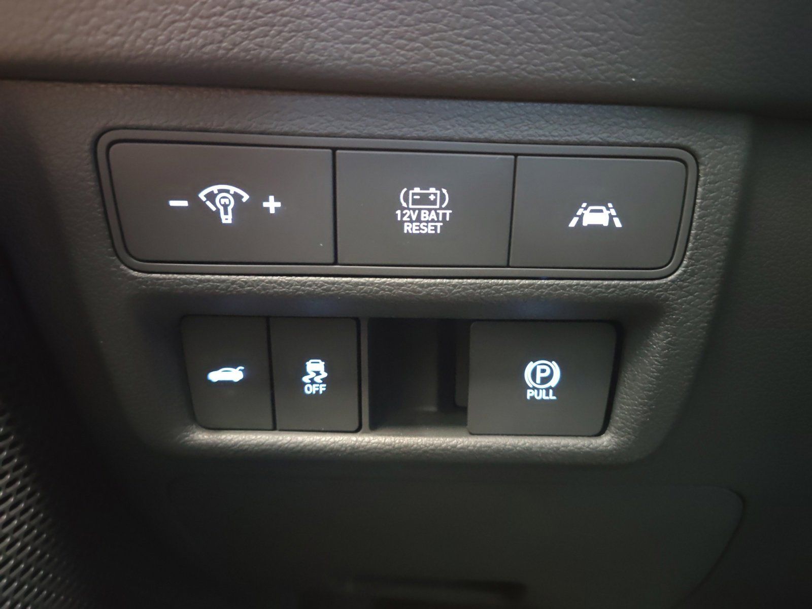 Used Car 2021 Hyundai Sonata Hybrid  Limited For Sale Under $25,000 In San Antonio, Texas