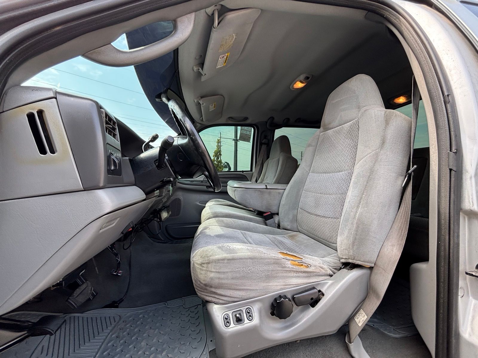 Used 2003 Ford F-250SD Truck
