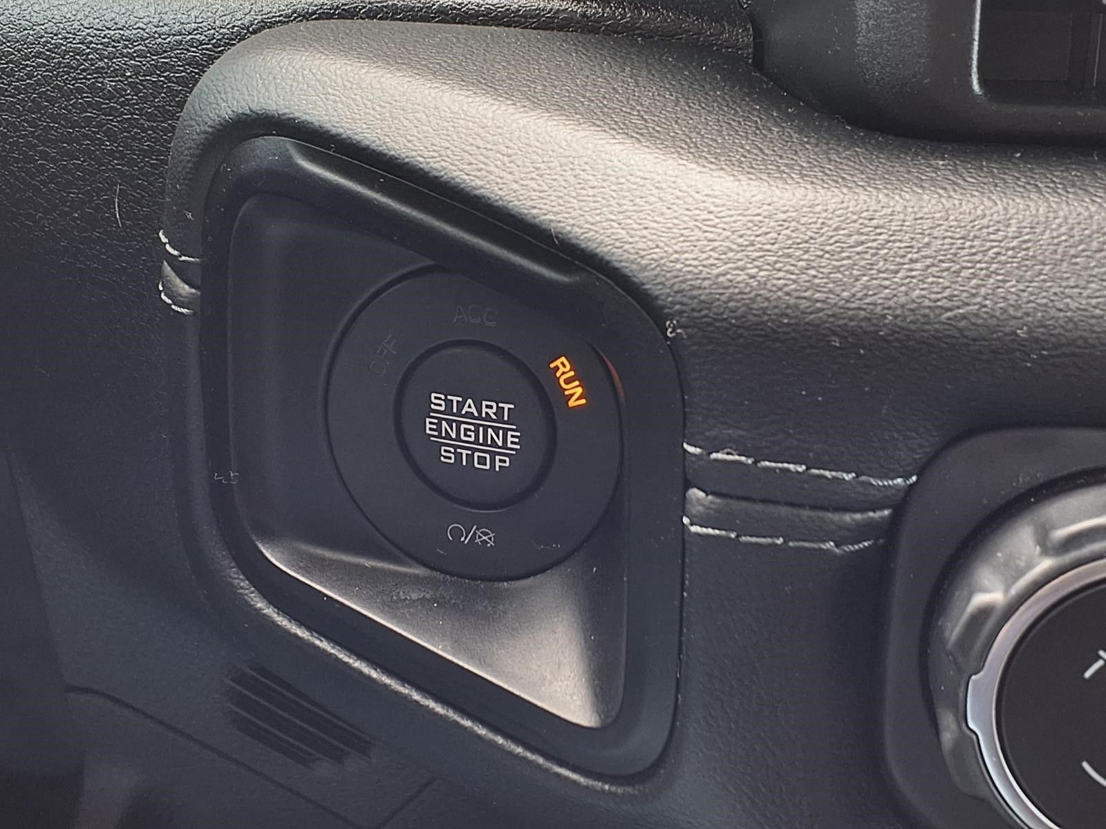 2024 Jeep Gladiator Rubicon Black at DeMontrond Auto Country