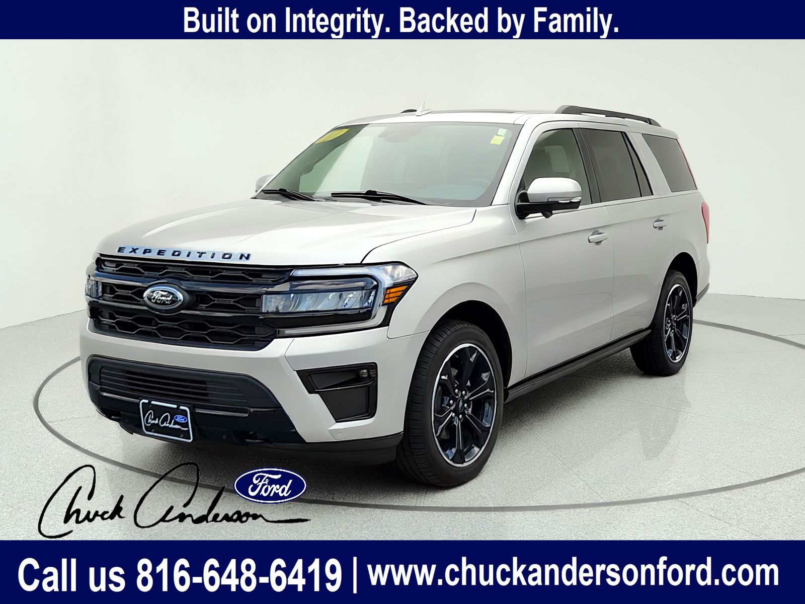 Silver Metallic 2023 Ford Expedition SUV / Crossover Four-Wheel Drive Automatic