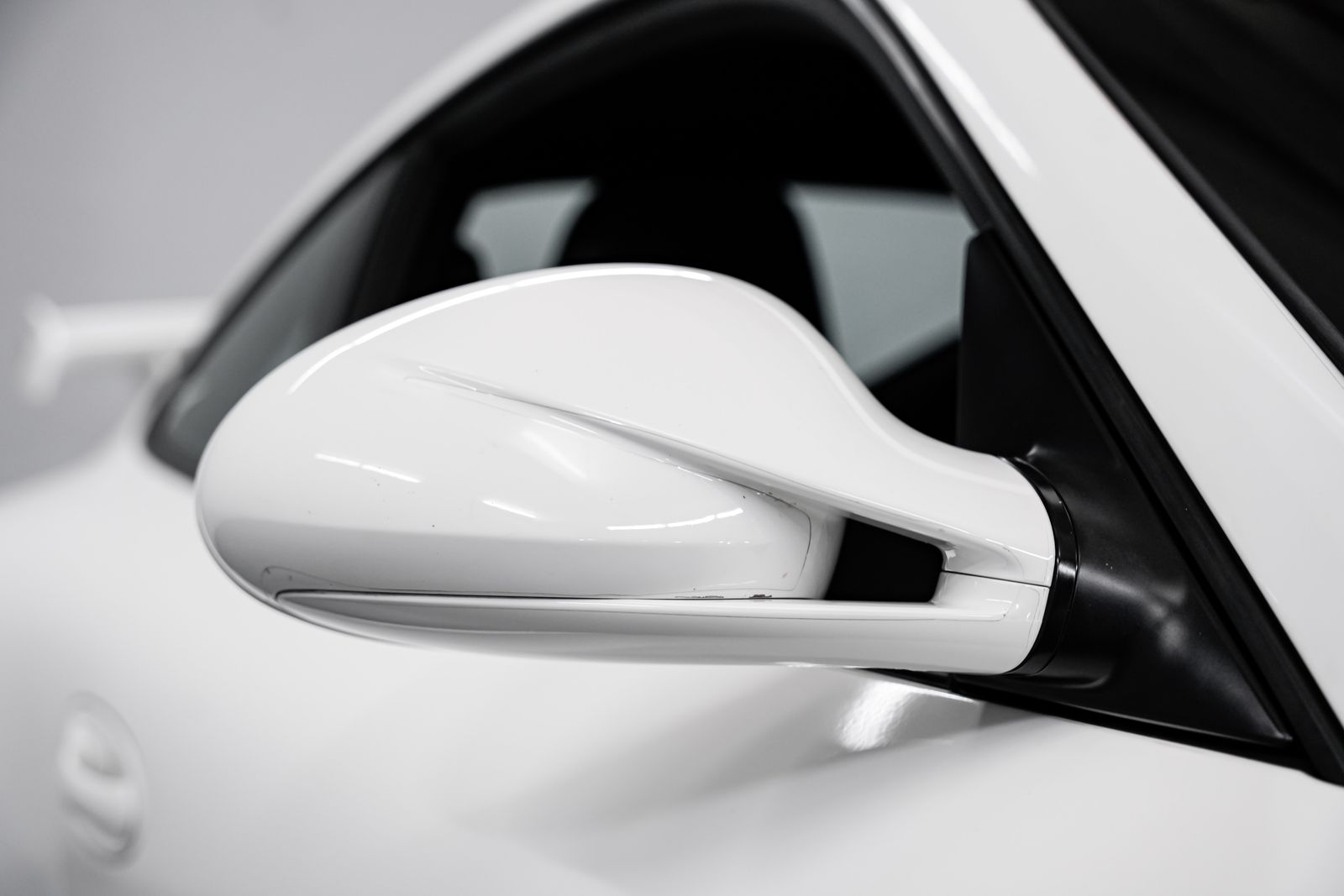 2010 Porsche 911 GT3 — photo 36