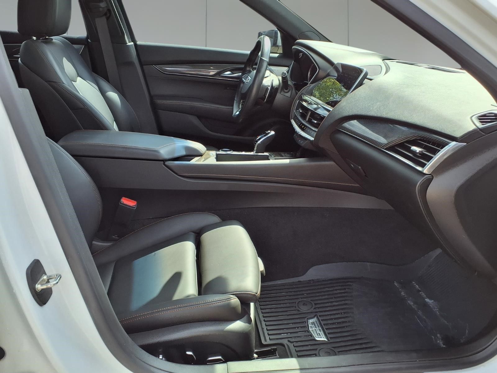 2024 Cadillac CT5 V-Series White at AutoSavvy Houston Southwest