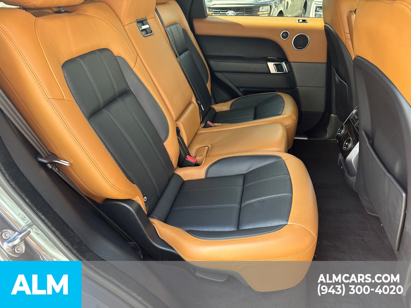 2018 Land Rover Range Rover Sport HSE Dynamic photo 14
