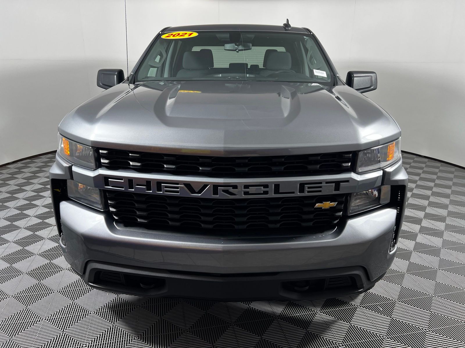 Thumbnail: 2021 Chevrolet Silverado 1500 - 2