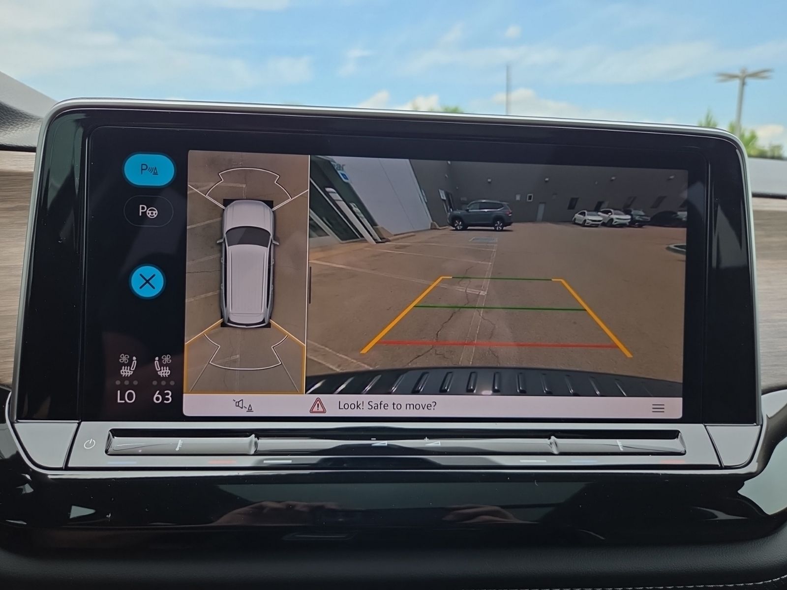 new 2026 Volkswagen Atlas car, priced at $54,258