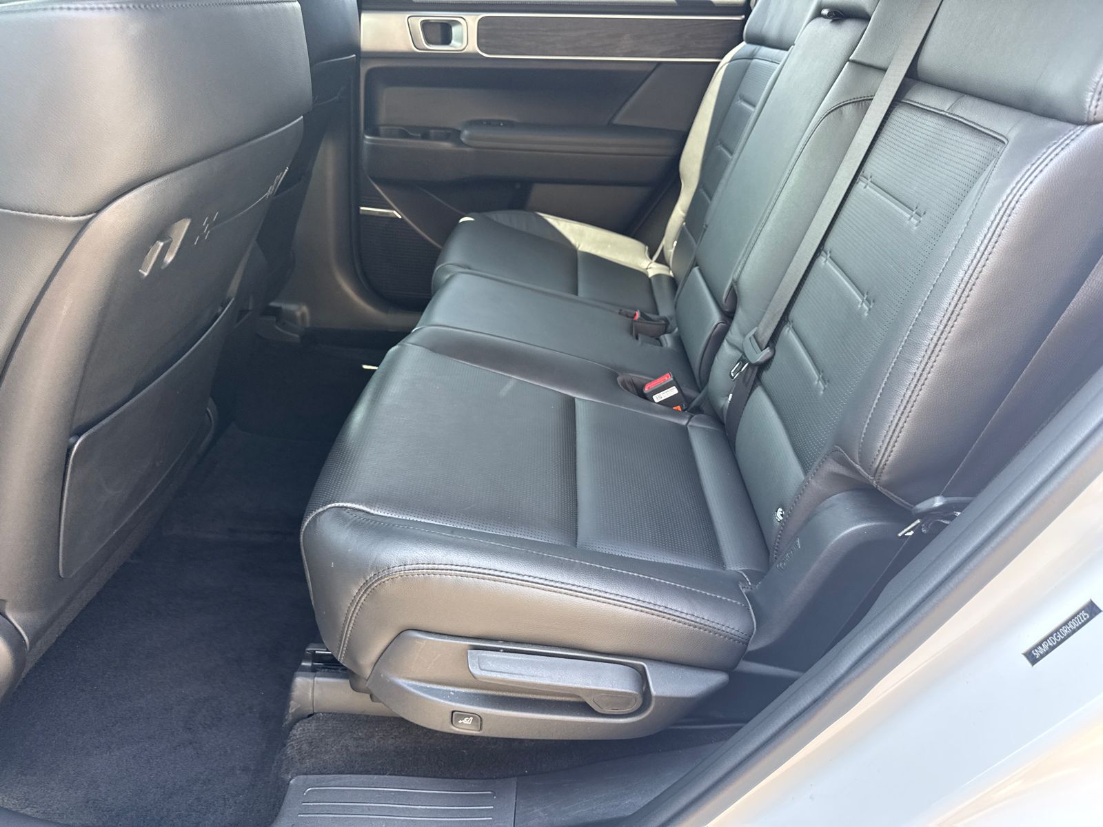 Used 2024 White Hyundai Limited image 21