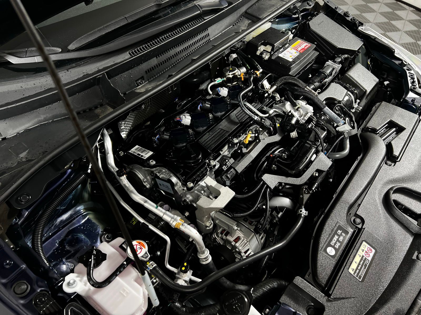 Thumbnail: 2025 Toyota Corolla - 10