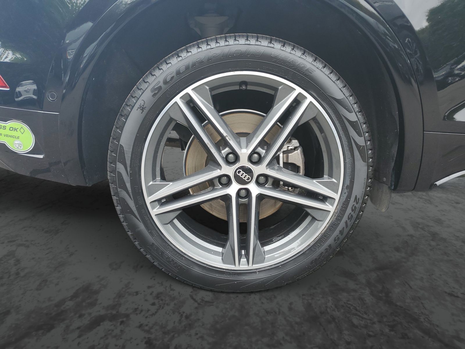 Vehicle photo