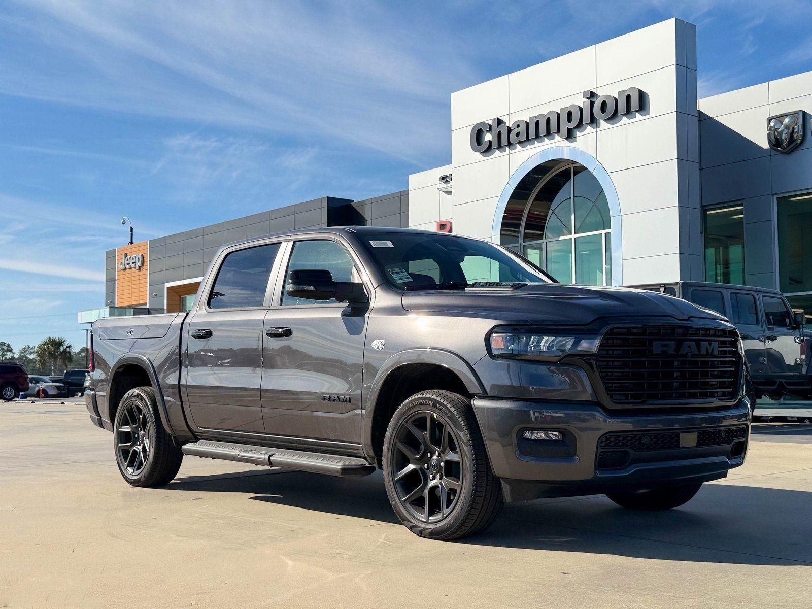 2026 RAM 1500 Laramie Crew Cab 4WD
