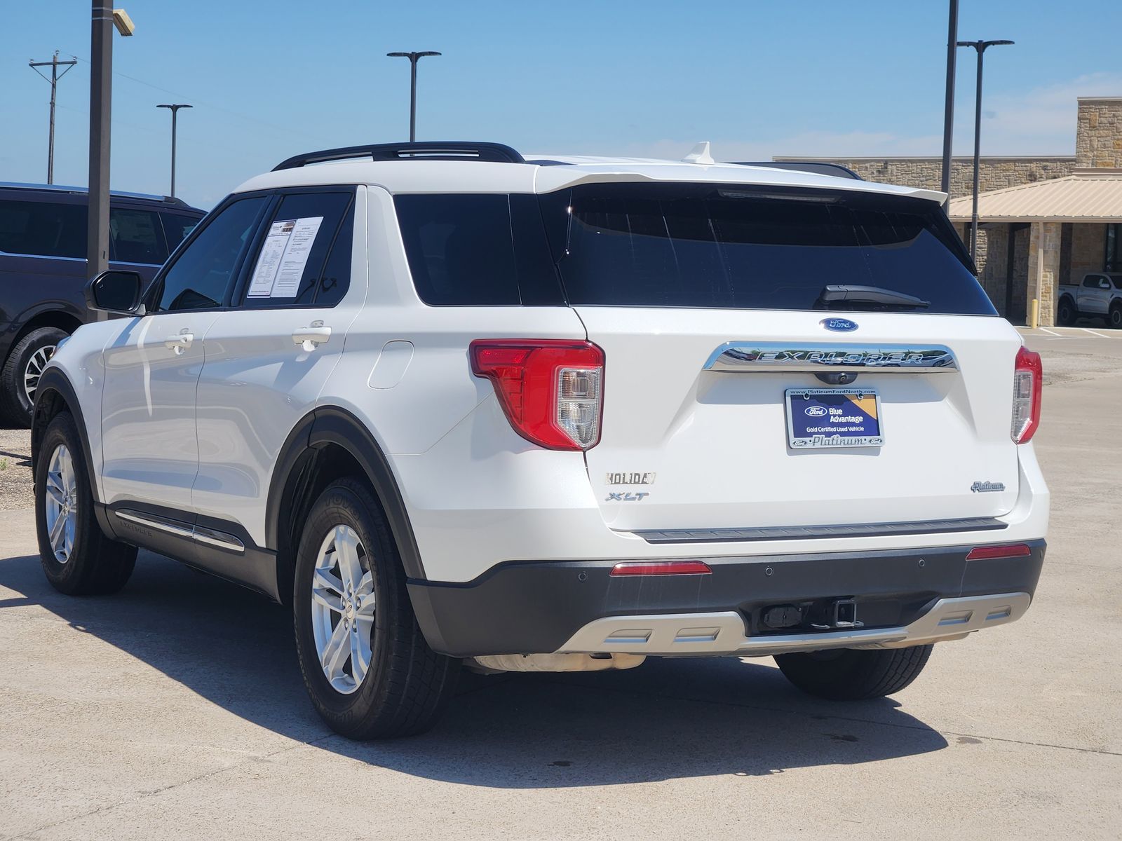 View vehicle photo 4