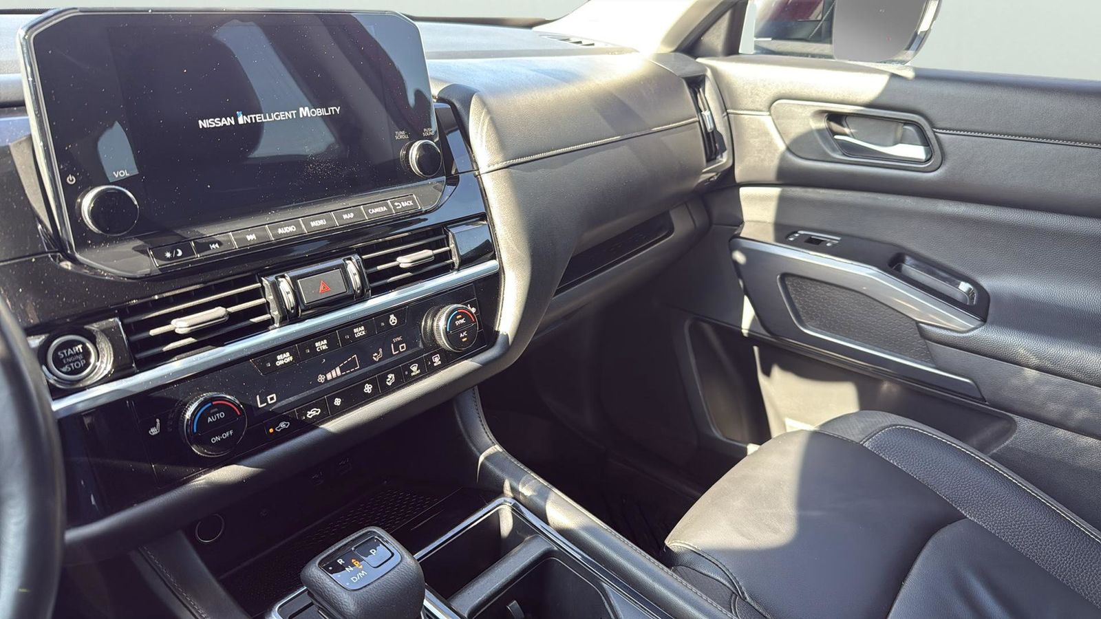 Used Car 2023 Nissan Pathfinder  Sl For Sale Under $30,000 In Austin, Texas