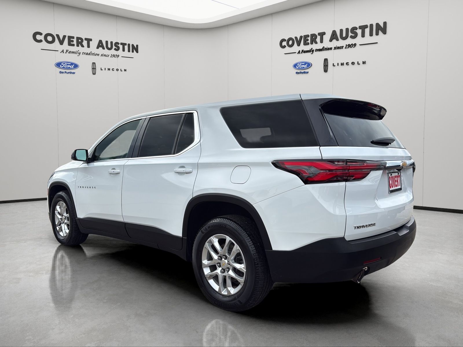 Used Car 2022 Chevrolet Traverse  Ls For Sale Under $25,000 In Austin, Texas