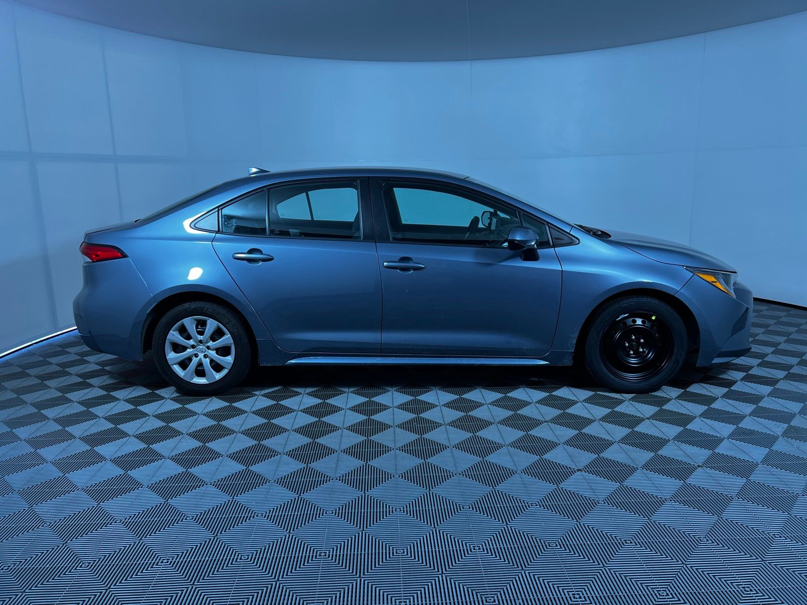 Thumbnail: 2022 Toyota Corolla - 4