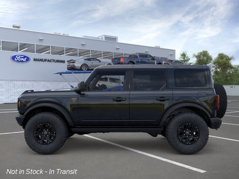 New 2026 Shadow Black Ford Badlands image 4