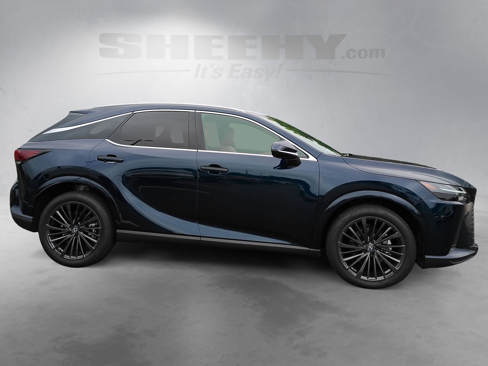 Used 2026  Lexus 350 Premium image 10