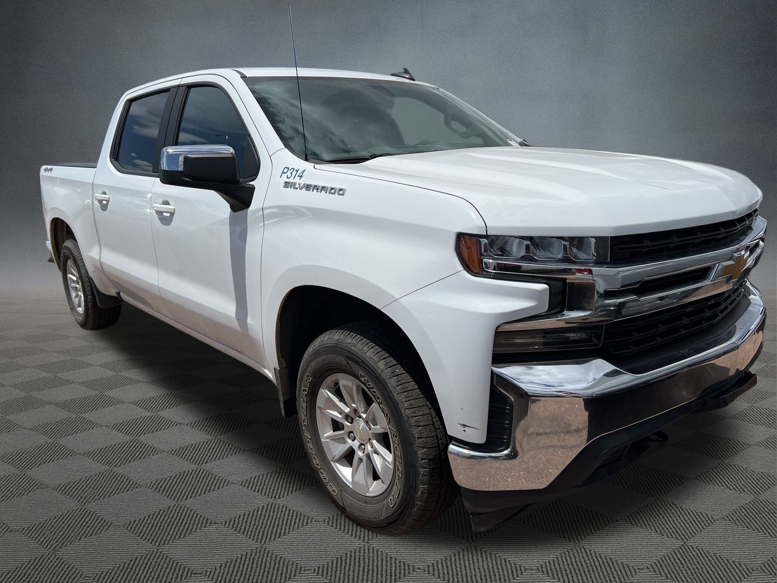 2020 Chevrolet Silverado 1500 LT photo