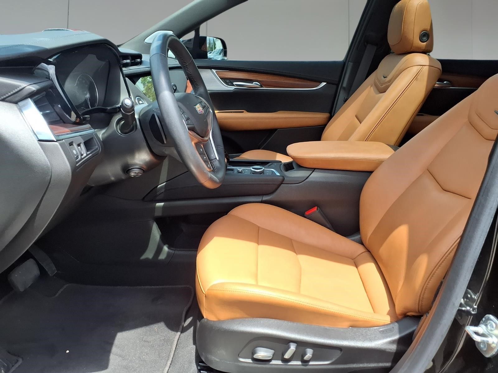 2024 Cadillac XT5 Premium Luxury Black at Tom Peacock Cadillac