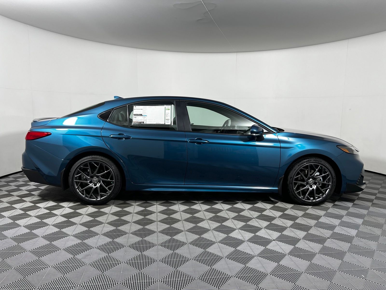 Thumbnail: 2026 Toyota Camry - 4