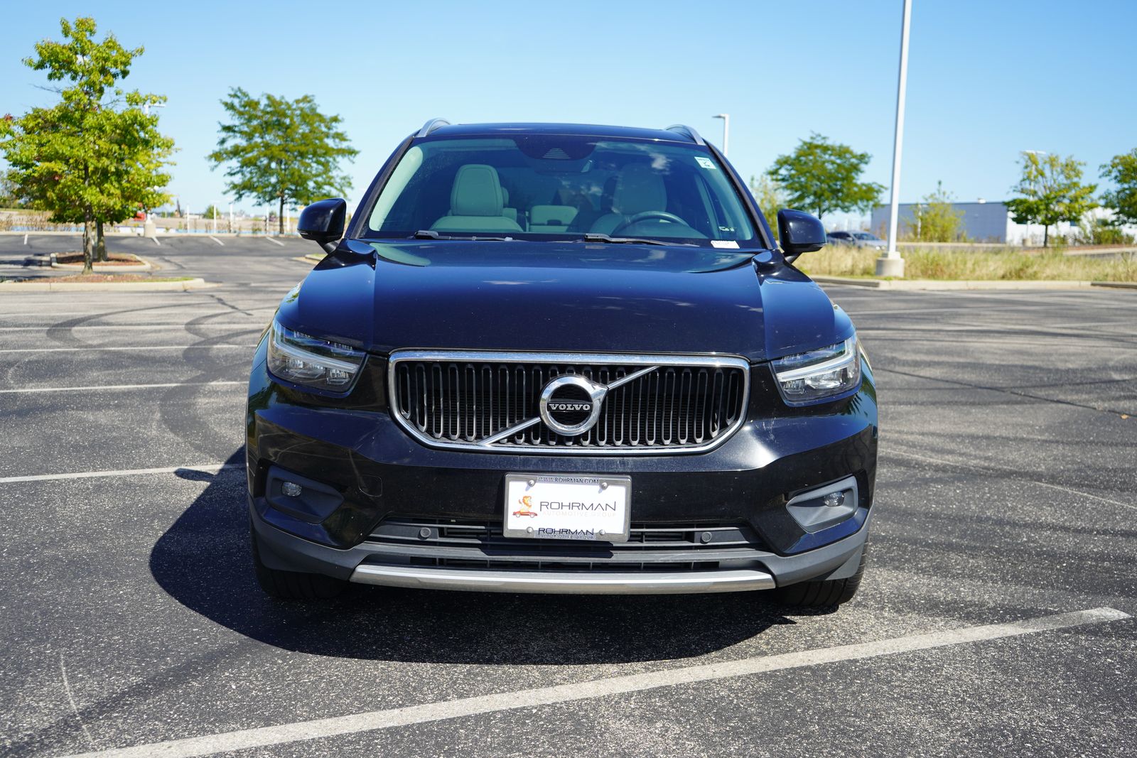 2021 Volvo XC40 Momentum 2