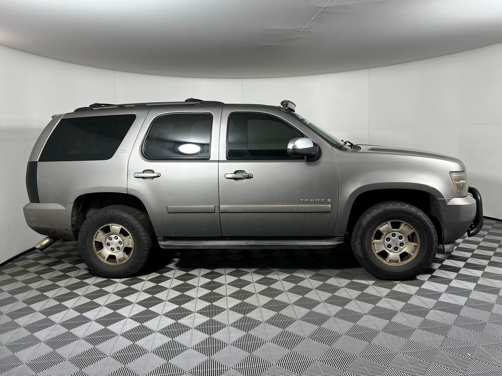 Thumbnail: 2007 Chevrolet Tahoe - 4