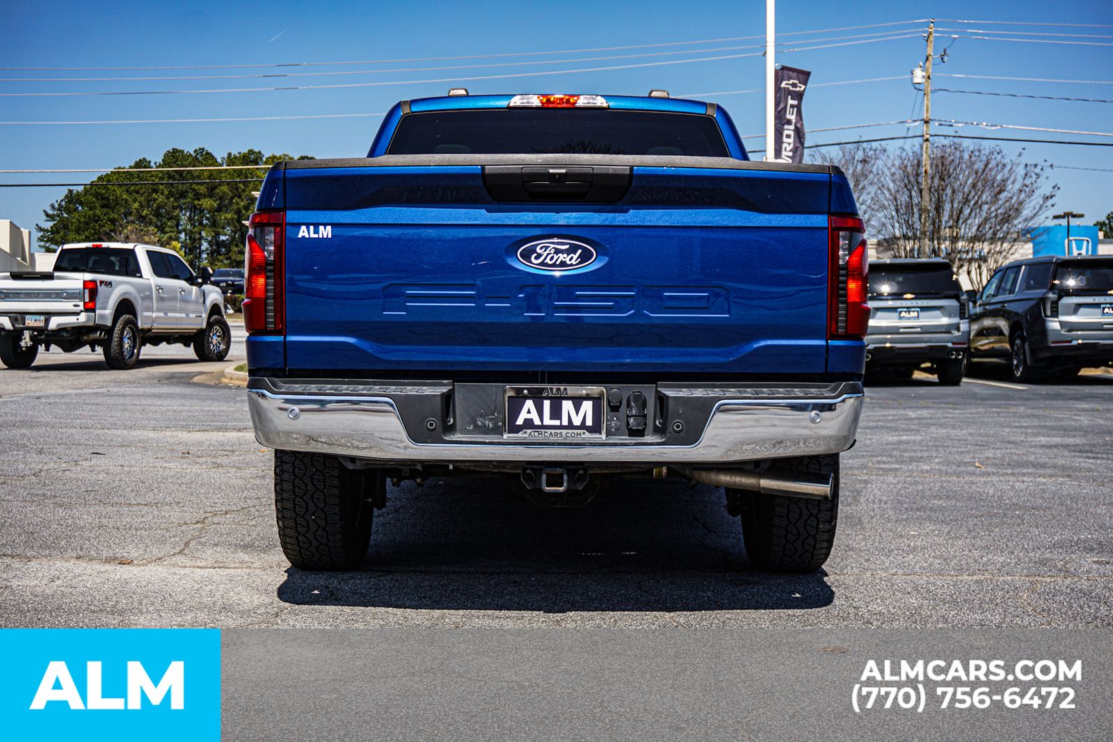 Used 2025 Blue Ford XLT image 13