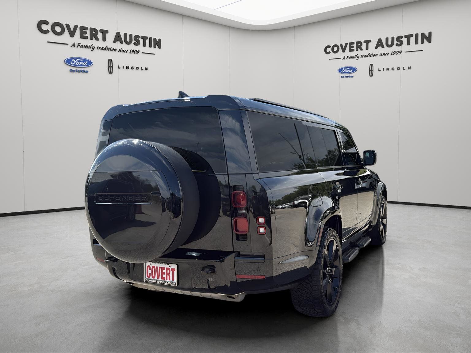 Used Car 2024 Land Rover Defender 130  X-dynamic Se For Sale Under $80,000 In Austin, Texas